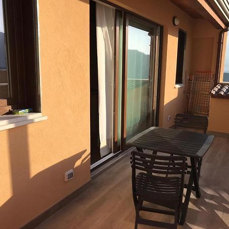 Casa Vacanza Cundari คาสเตลโมลา ภายนอก รูปภาพ