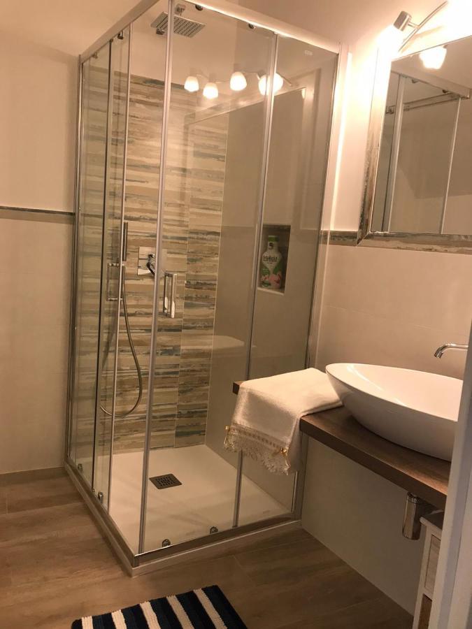 Casa Vacanza Cundari คาสเตลโมลา ภายนอก รูปภาพ