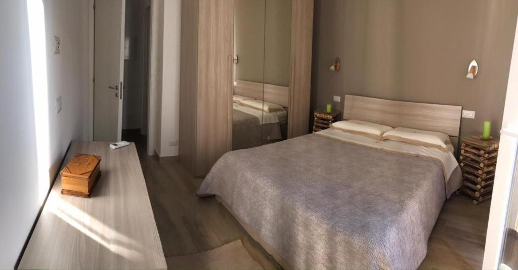 Casa Vacanza Cundari คาสเตลโมลา ภายนอก รูปภาพ