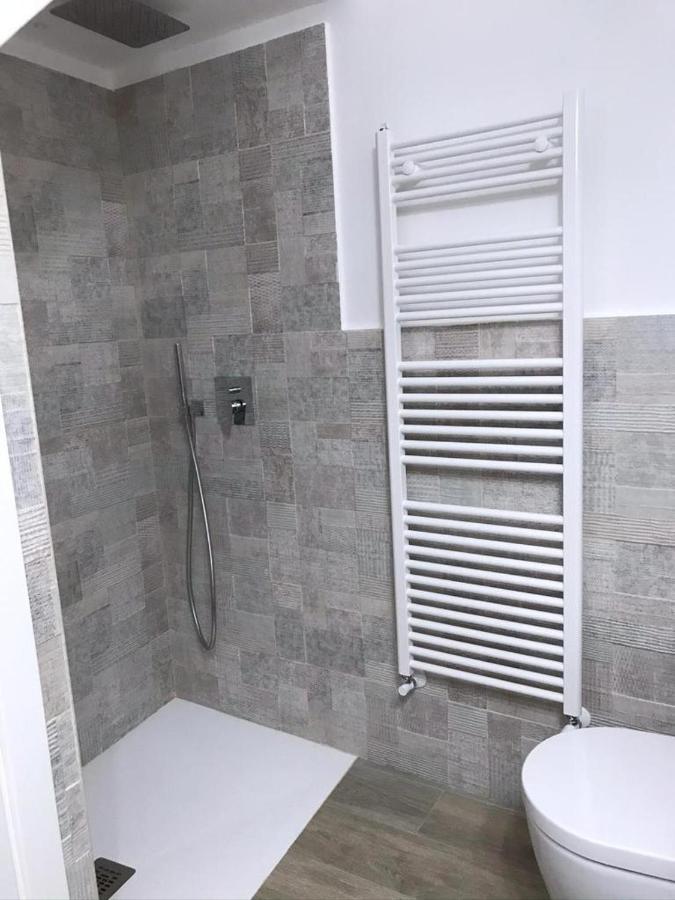 Casa Vacanza Cundari คาสเตลโมลา ภายนอก รูปภาพ
