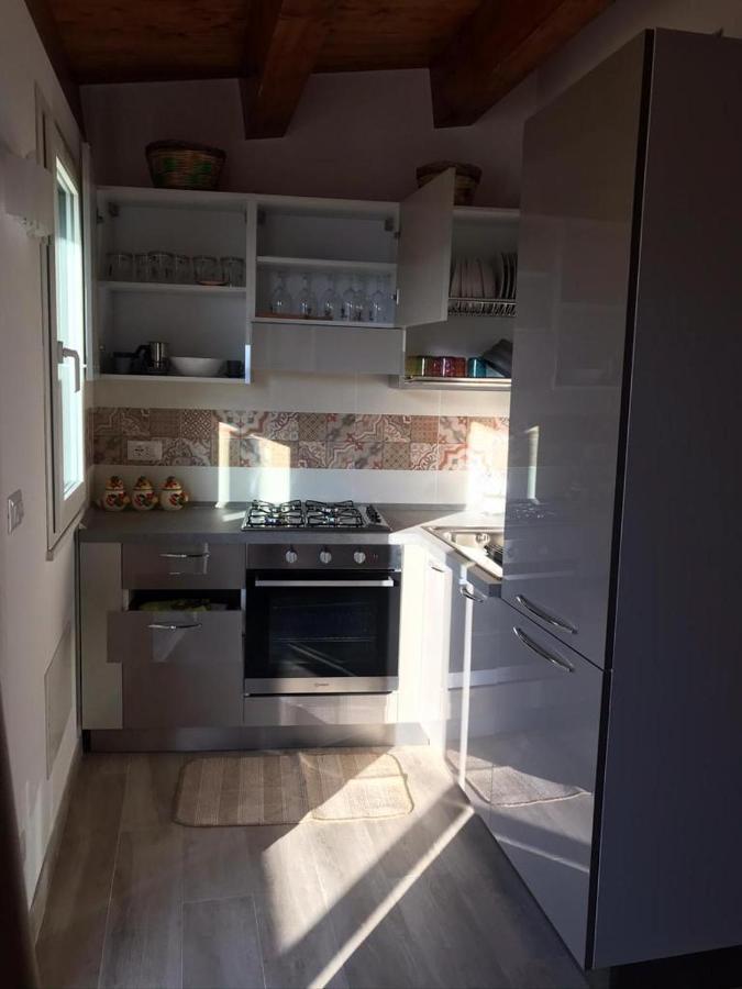 Casa Vacanza Cundari คาสเตลโมลา ภายนอก รูปภาพ