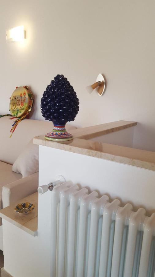 Casa Vacanza Cundari คาสเตลโมลา ภายนอก รูปภาพ